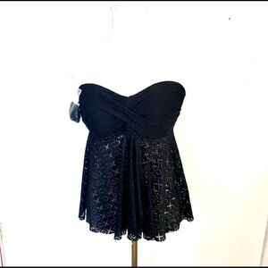 Black Geometric Eyelet Slit-Front Halter Lined-Cup Swimwear Tankini Top S(4-6)